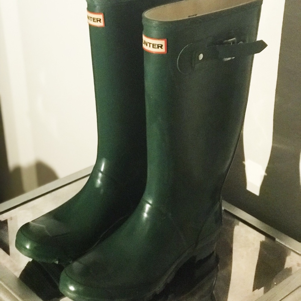 Hunter “Huntress” Rain boots sz9 wide calf